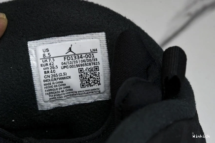 FD1334-001 Air Winterized Jordan “Gunsmoke” 8 0814